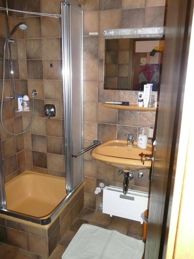 Apartment Herp
